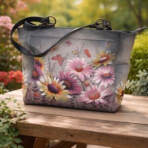 Anuschka Wild Meadow Large Leather Tote Excellent Condition